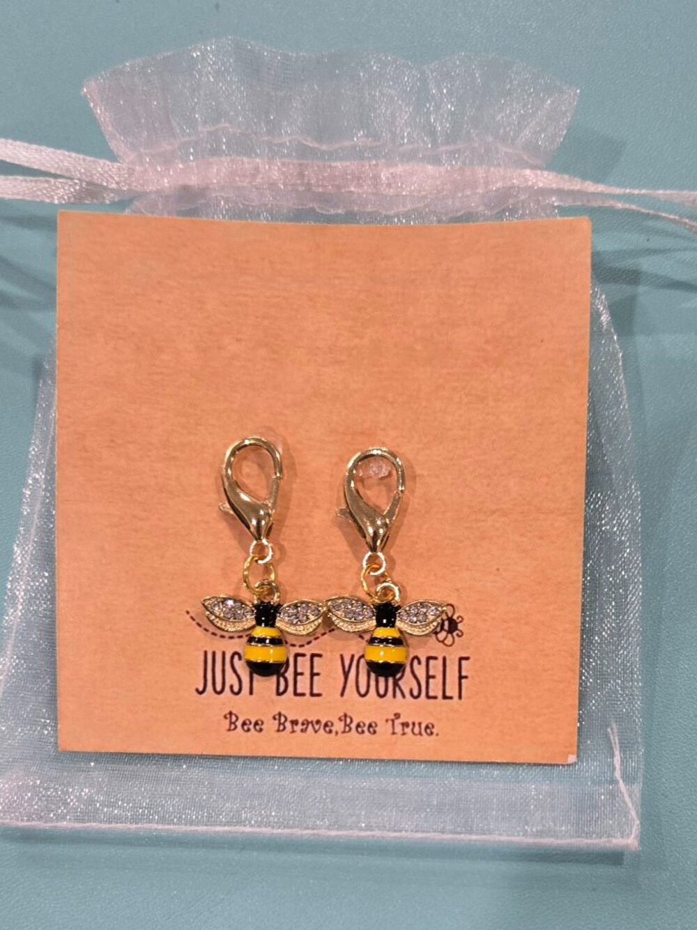 JUST BEE YOURSELF...Trikets